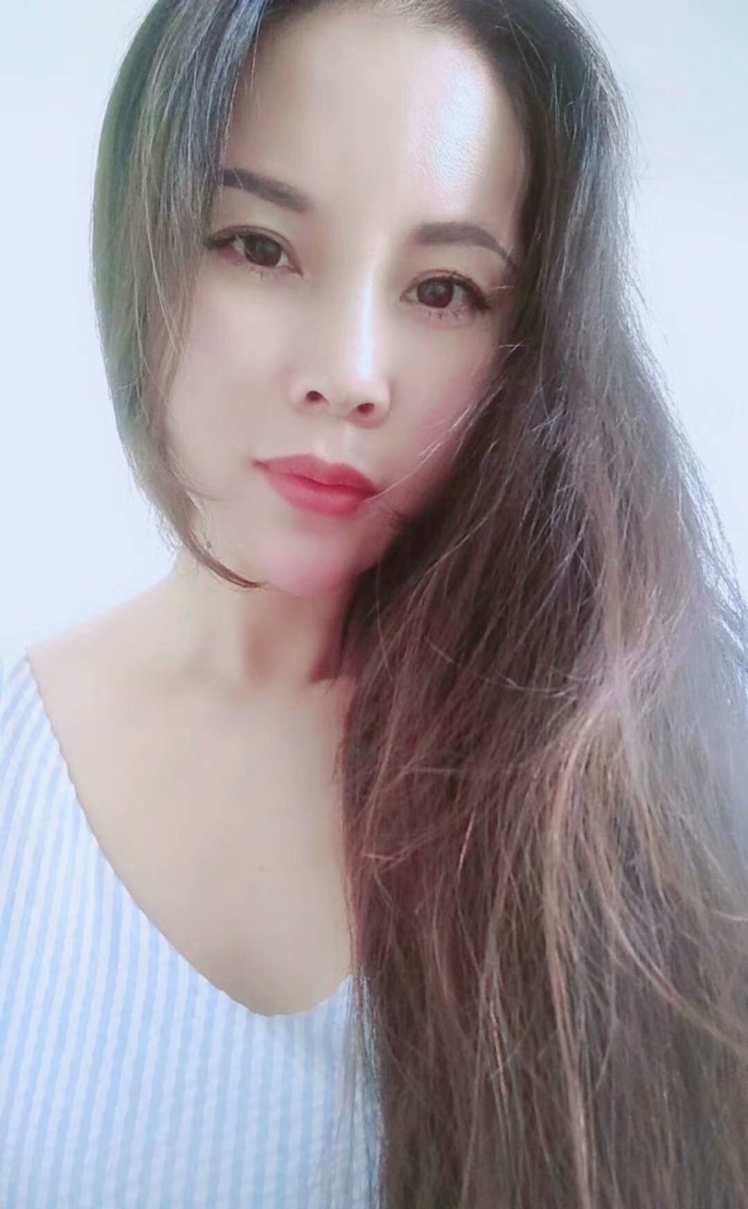 闵行独舞，少妇